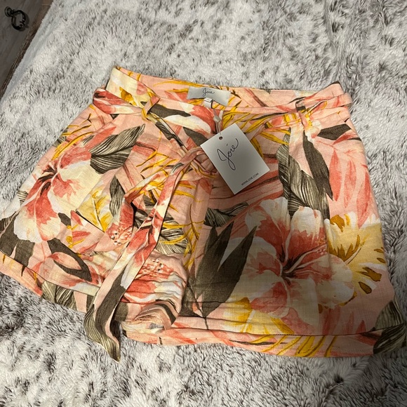Joie linen belted shorts - Picture 1 of 4